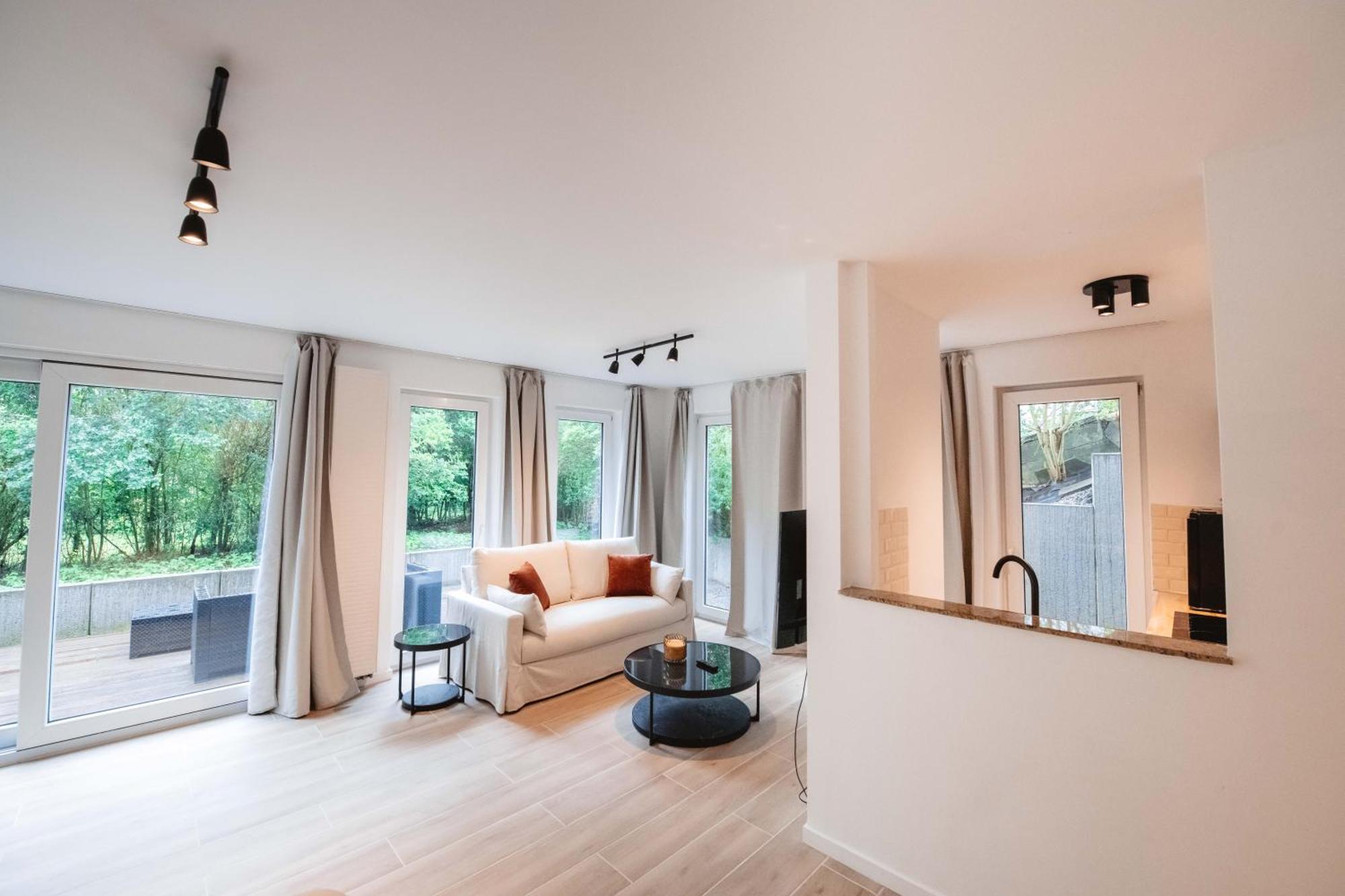 K-suites * Brussels
